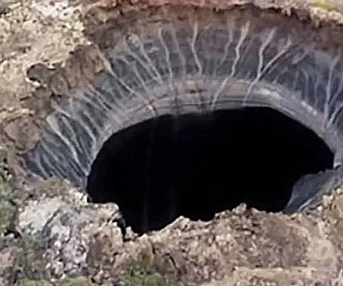 [Pics] Deepest Hole On Earth Permanently Sealed After Finding 2 Billion Year Old Fossil