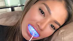 Wanna Know How Celebrities Have Such a White Teeth? You Can Try Yourself