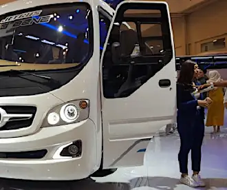 Mewahnya Mini Bus Racikan Karoseri Adiputro, Harga Rp 800 Jutaan