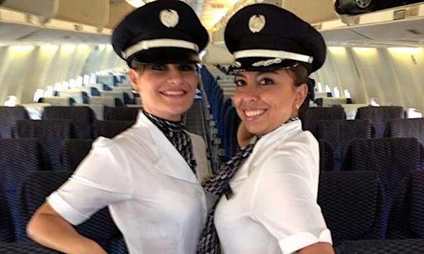 Things Flight Attendants Notice About Passengers In 3 Seconds