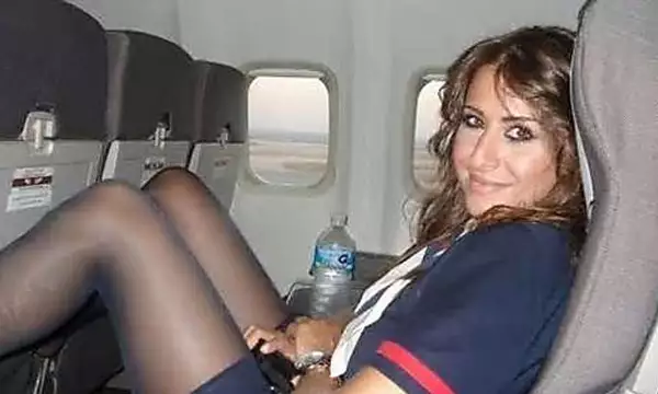 [Pics] Things Flight Attendants Notice About Passengers in 3 Seconds