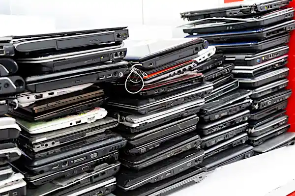 Unsold Laptops Might Be Distributed in Nigeria For Cheap