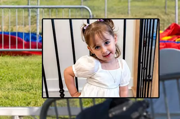 Castello gonfiabile vola via, bimba di 3 anni sbalzata in aria: è morta