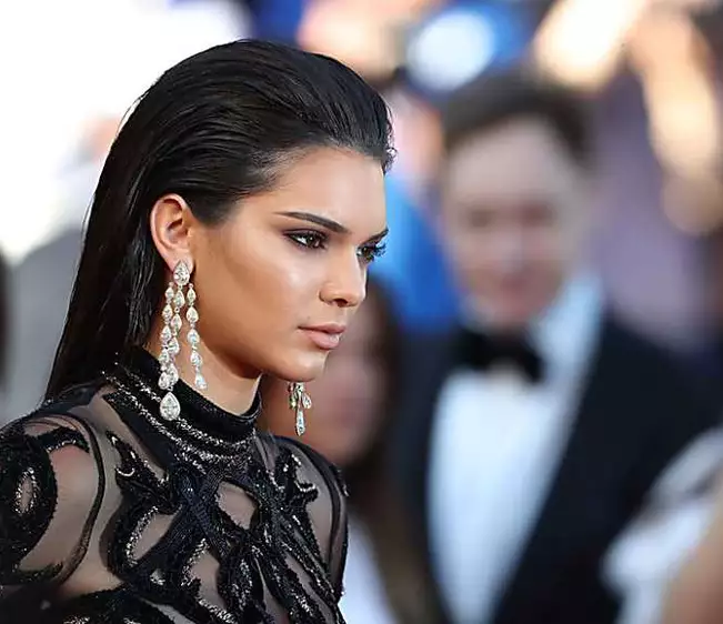 Kendall Jenner Buys Emily Blunt and John Krasinski’s Hollywood Hills Mansion for $6.5 Million