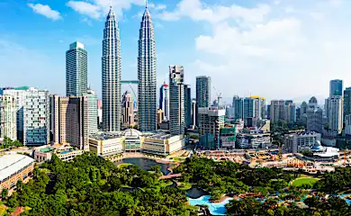 How to pay Malaysian contractors from Singapore for business owners