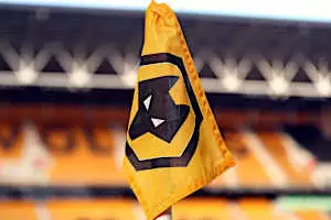 wolves has signed a 27-year-old hero