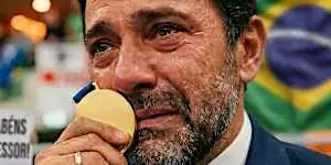 Professor premiado revela método inusitado de aprender Inglês Professor premiado revela método inusitado de aprender Inglês