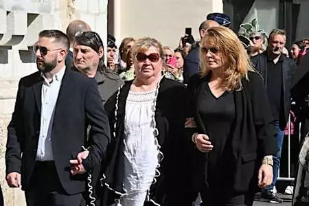 La mémoire de Loana saluée : "Tu resteras ma miette", sa mère Violette prend la parole et revient sur leur relation