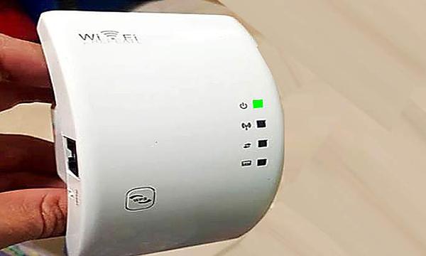 New WiFi Booster Stops Expensive Internet in Canada
