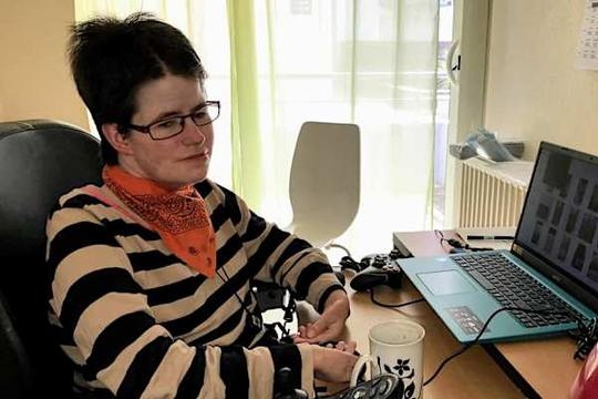 A T'on Le Droit De Conduire Pied Nu Bien-être et détente avec le Souffle et le geste