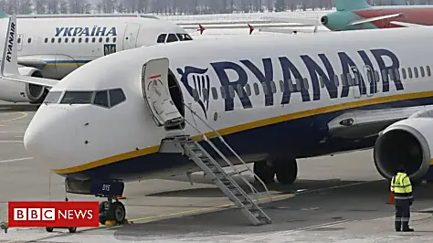 Passengers told of Ryanair cancellations