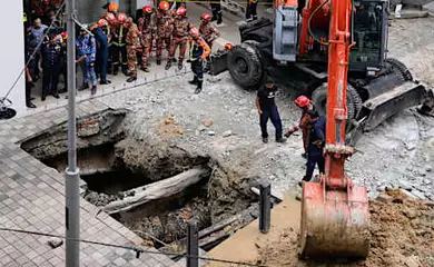 CNA Explains: What could have caused the Kuala Lumpur sinkhole, and are there warning signs?