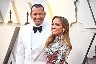 Jennifer Lopez and Alex Rodriguez List Malibu Beach House for $7.99 Million