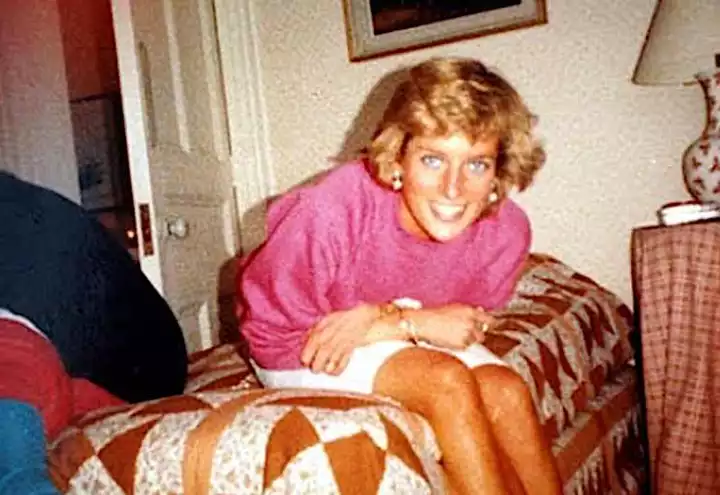[Pics] 50 Photos of Princess Diana You’ve Never Seen Before