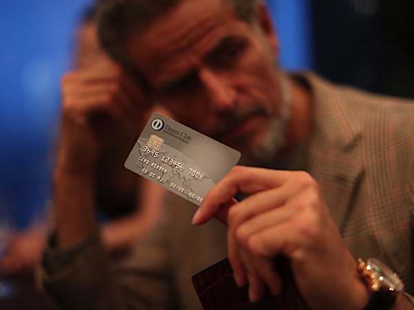 ホテル無料に高級ディナー半額も⁉”モテカード”の使い方