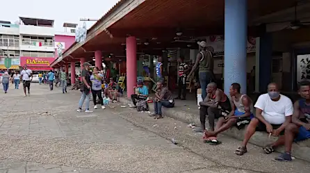 Refugiados haitianos buscan llegar a EE.UU.