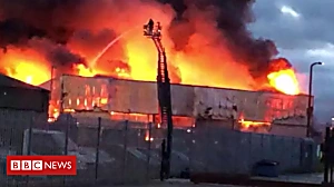 Factory unit destroyed in major blaze