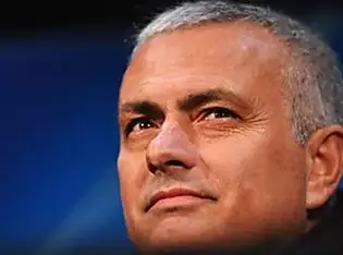Ο Jose Mourinho προβλέπει τις εξόδους της Premier League στο Champions League και τη Βαρκελώνη εναντίον του Juventus