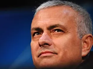 Ο Jose Mourinho προβλέπει τις εξόδους της Premier League στο Champions League και τη Βαρκελώνη εναντίον του Juventus