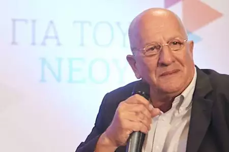 Διασωληνωμένος στη ΜΕΘ ο δημοσιογράφος Αντώνης Πανούτσος - Προσβλήθηκε από τον ιό του Δυτικού Νείλου