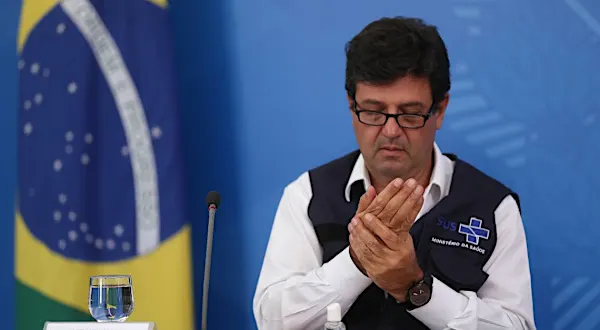 Mandetta: número de confirmações de coronavírus deve crescer devido ao aumento da testagem
