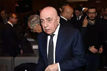 Galliani: "Se mi avessero lasciato concludere l’acquisto di Tevez..."