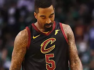 The Funniest Memes of a Drunk  J.R. Smith