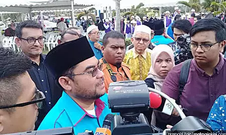 Jangan jadikan masjid di Tanjung Piai pentas kempen - Mujahid