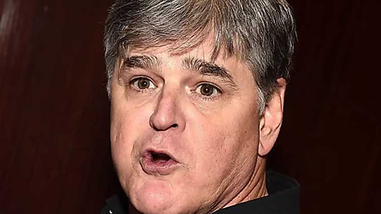 [Pics] At 59, Sean Hannity Is Living With His Partner In This House