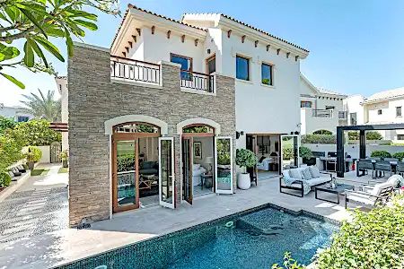 Why Are Villas In Dubai So Freaking Cheap? (Take A Look At The Prices)