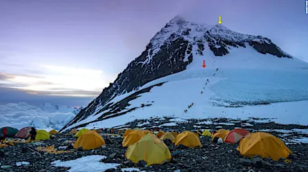 El monte Everest ha perdido 2.000 años de hielo en menos de tres décadas. ¿A qué se debe? | Video