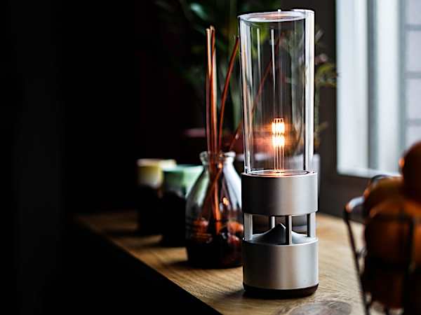 音にも驚く！ インテリアみたいなスピーカー