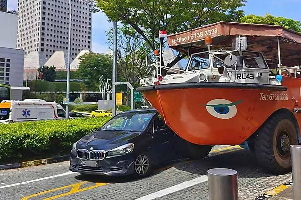 Tempers flare after accident between duck boat and car causes tour disruptions