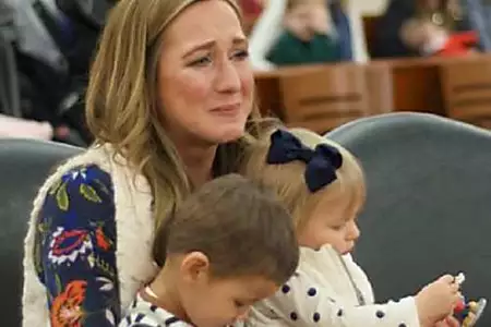 [Fotos] Una madre adoptó a dos niños, meses después se enteró de quiénes eran realmente