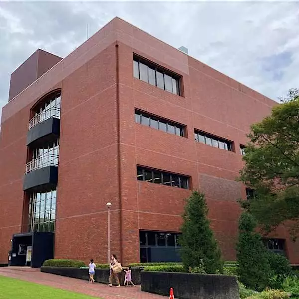 久留米市立中央図書館3カ月休館へ　10月から省エネ化工事