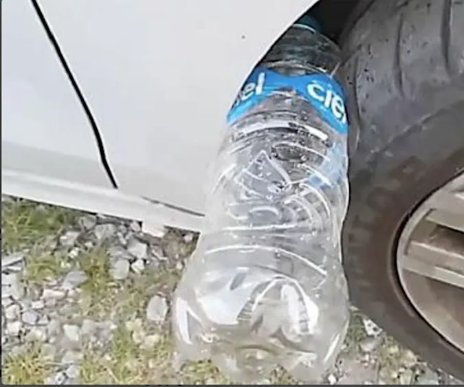 [Gallery] Always Put A Plastic Bottle On Your Tires When Parked, Here's Why