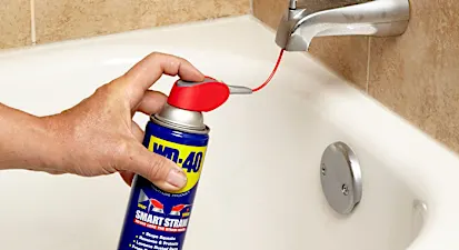 [Pics] Non hai mai pensato di usare l'Idrorepellente WD-40 in questo modo