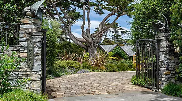 Devoted Fans of J.R.R. Tolkien Will Love This House on the California Coast