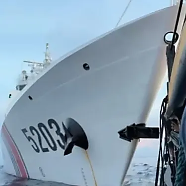 Η Μανίλα λέει ότι κινεζικά πλοία «εσκεμμένα» έπληξαν φιλιππινέζικα σκάφη