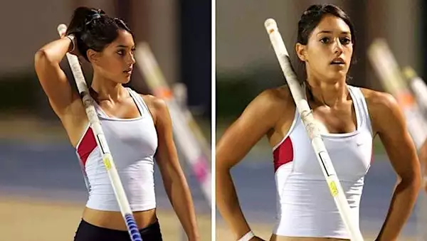 [Gallery] Innocent Photo Ruins A Young Pole Vaulter's Career