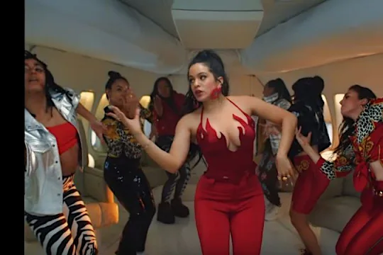 'Con Gordura', el divertido vídeo viral de Rosalía que nos representa en estas fechas 'Con Gordura', el divertido vídeo viral de Rosalía que nos representa en estas fechas