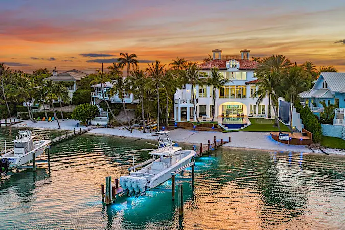 A Florida Mansion Built for Golfer Jesper Parnevik Has a Beach and Room for a Yacht