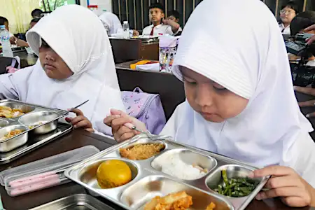 Indonesia launches free meal program amid budget constraints