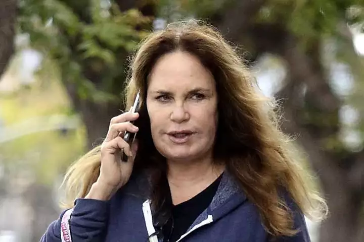 [Pics] At 67, Catherine Bach Lives A Very Humble Life