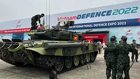 Vietnam turns away from Russia reliance with first defense expo
