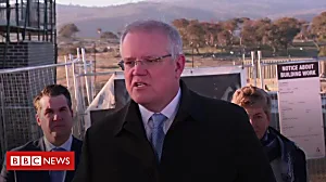«Βγείτε από το γρασίδι μου»: Ο άνθρωπος διακόπτει τον πρωθυπουργό της Αυστραλίας