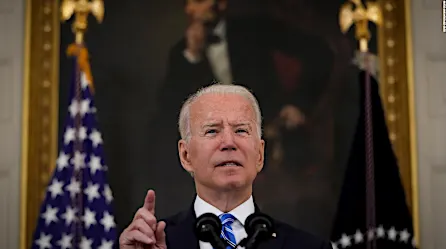 Biden se reúne con congresistas hispanos y ofrece apoyo | Video