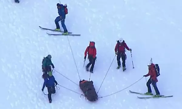 Teen survives 500-foot fall from Mount Hood