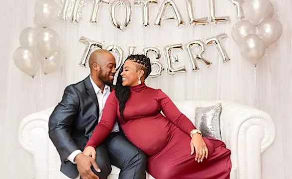 [Pics] Couple Thought They Are Having A Baby. Husband Faints when Doctors Tell Him What It Is