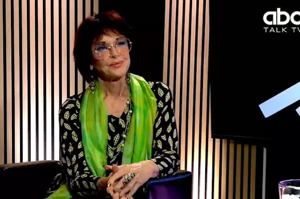 "Il sautait sur tout ce qui bougeait !" : Anny Duperey fait de rares confidences sur son histoire d'amour avec ce célèbre acteur